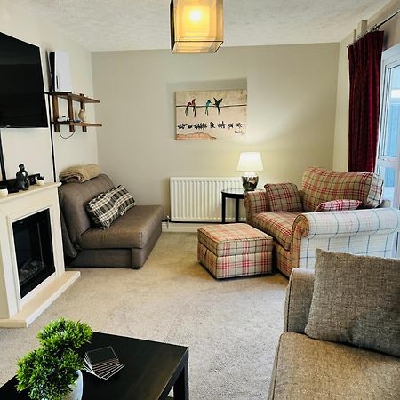 Netflix Home Jacuzzi Gym Fast Wifi Ps5 Free Parking 2 Spaces Hereford Kültér fotó